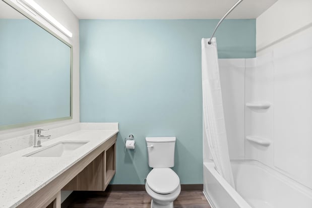 Images WoodSpring Suites Charlotte-Arrowood