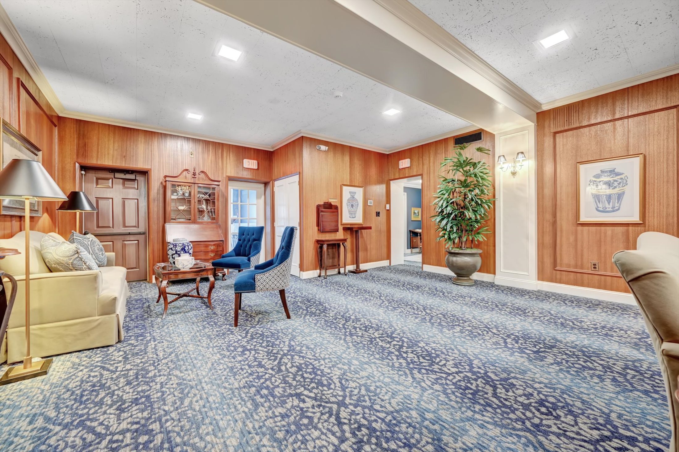 Interior of
Woolley-Boglioli Funeral Home
10 Morrell St
Long Branch, NJ 07740