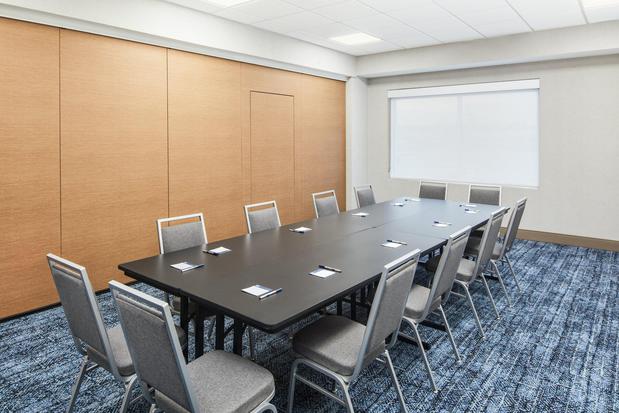 Images Holiday Inn Express Richmond - Midtown by IHG