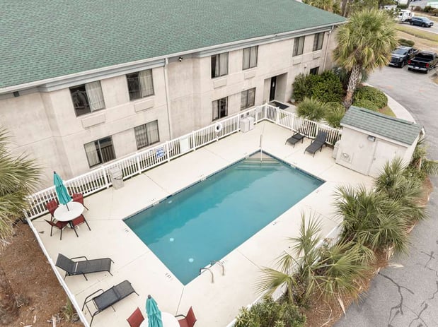 Images SureStay by Best Western Summerville Flowertown