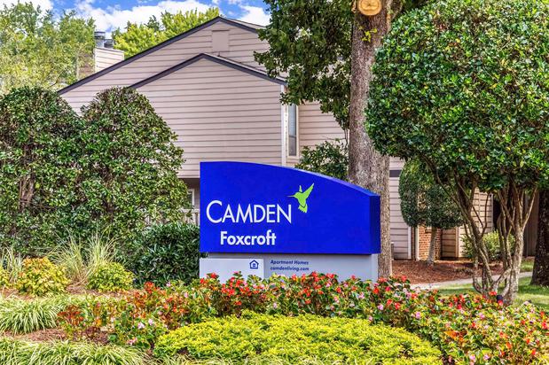Images Camden Foxcroft Apartments
