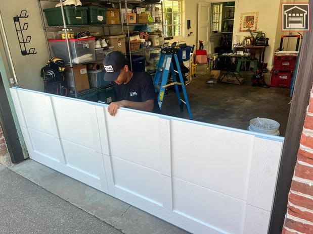 Images D&L Garage Doors & Locksmith - Repair, Service and Installation