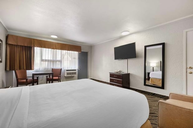 Images Best Western Red Carpet Inn
