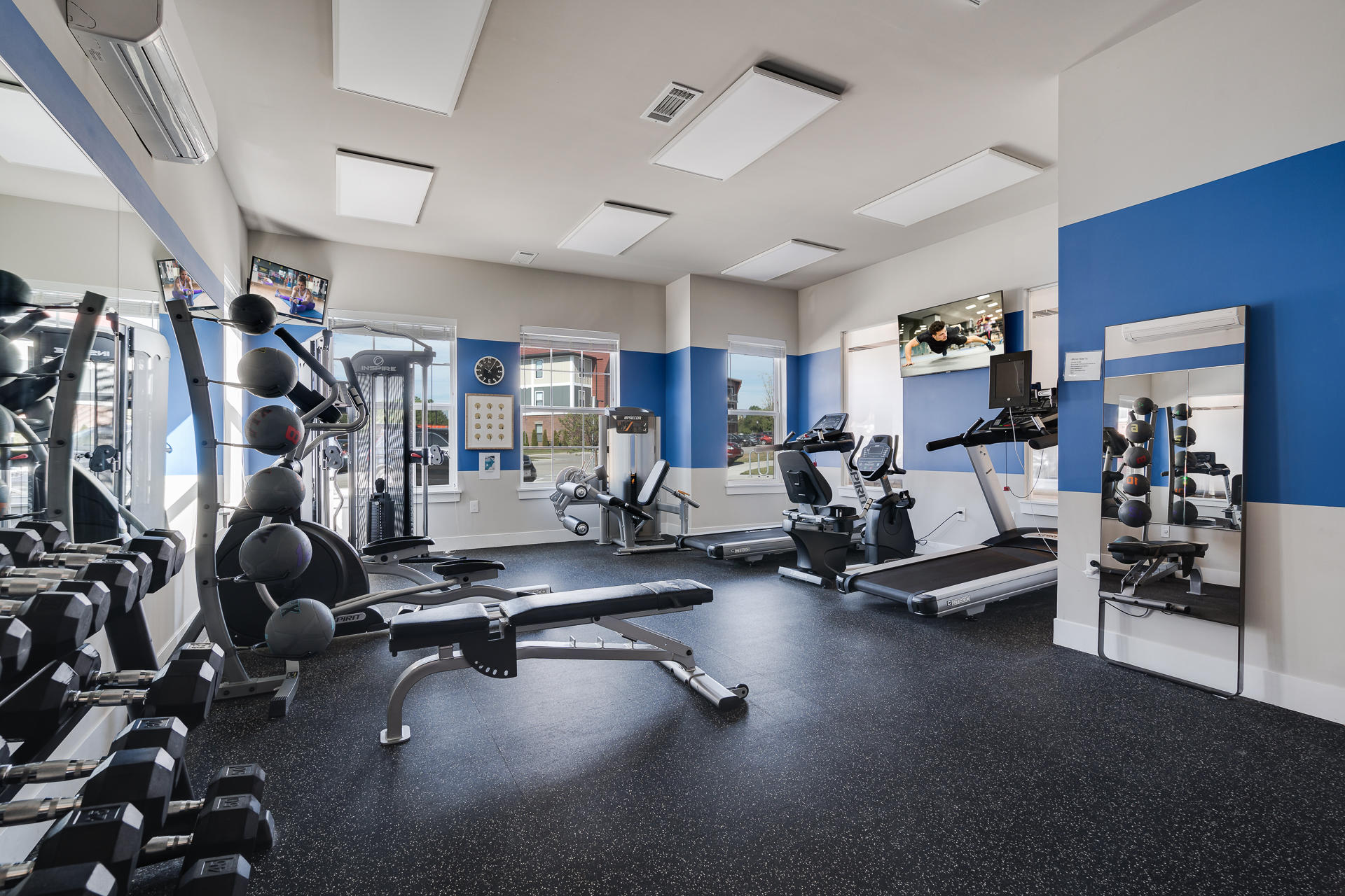 Fully-Equipped Fitness Center