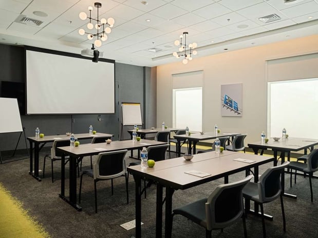 Images Tru by Hilton Atlanta Airport College Park