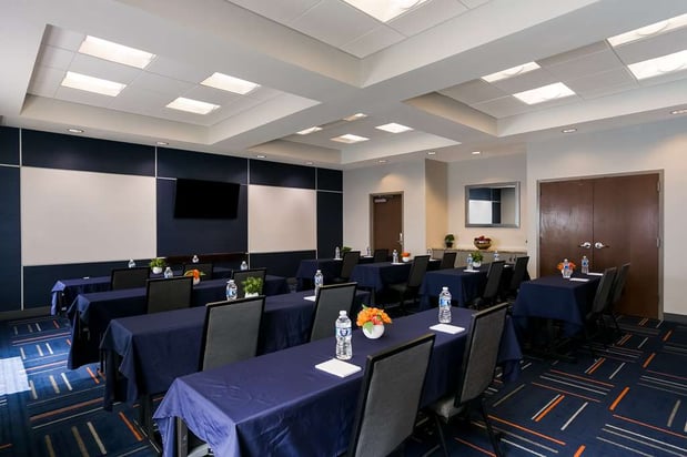 Images Hampton Inn & Suites Wilmington Christiana