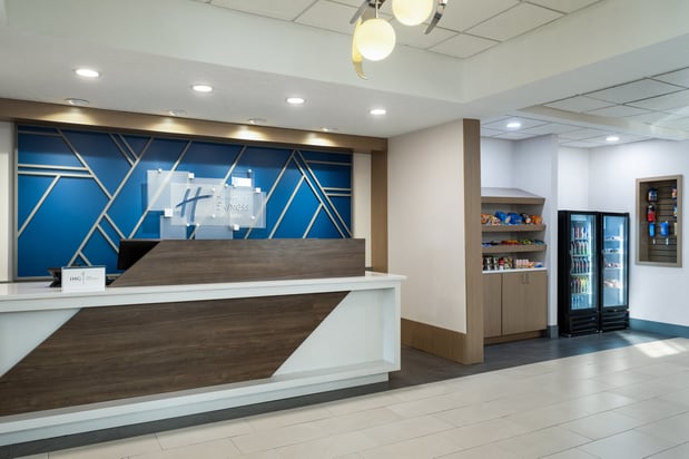 Images Holiday Inn Express & Suites Midwest City by IHG
