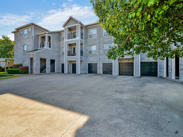 Images Greyson's Gate Apartments