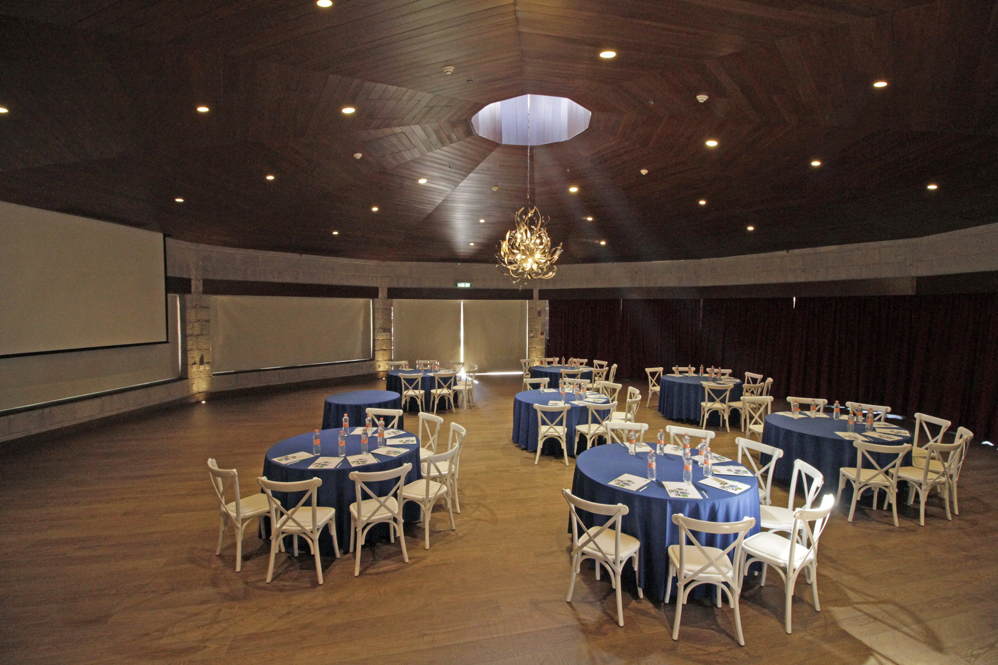 Images Holiday Inn Queretaro-Centro Historico by IHG