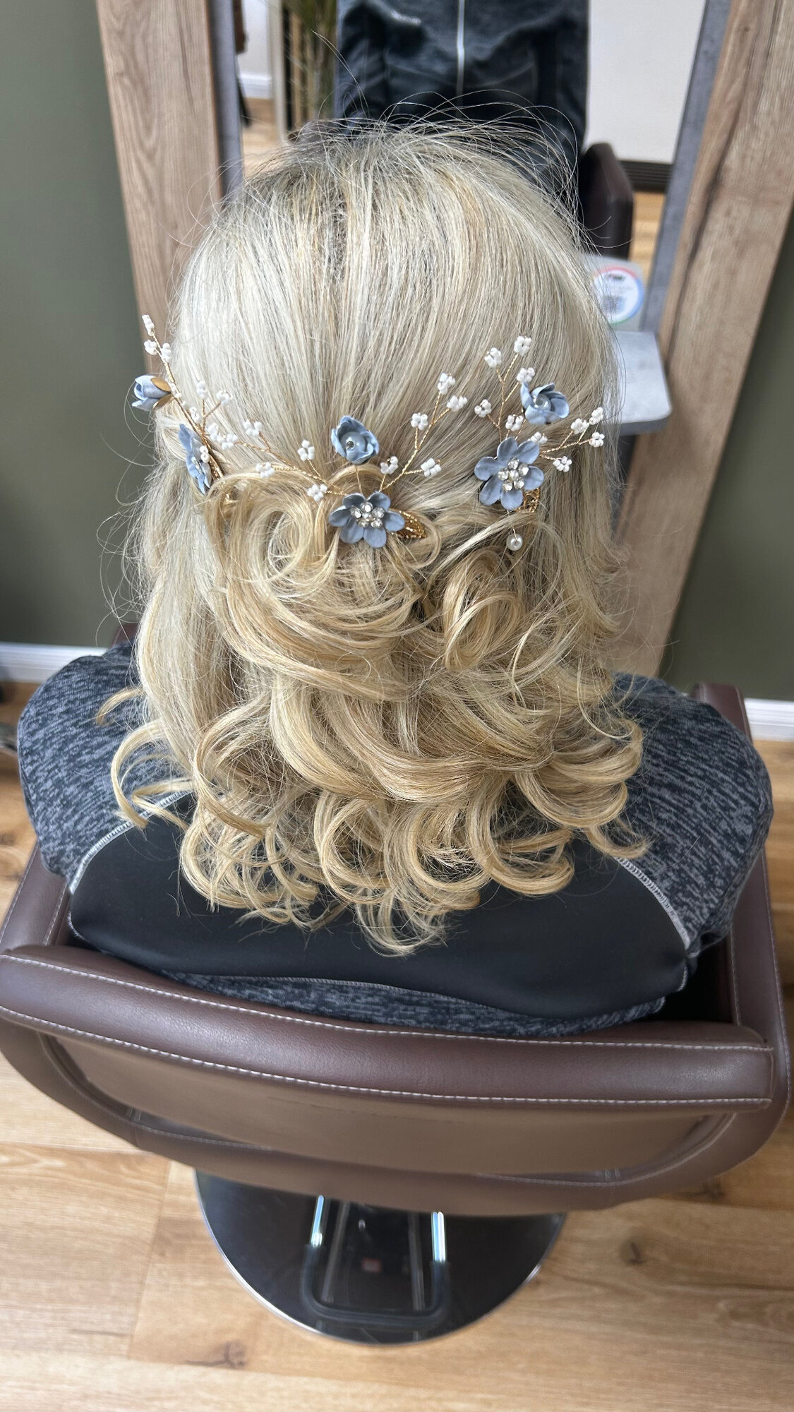 Romy dein Familienfriseur, Hauptstraße 11 in Oberau