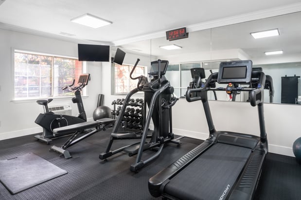Images Holiday Inn & Suites San Mateo-San Francisco SFO by IHG
