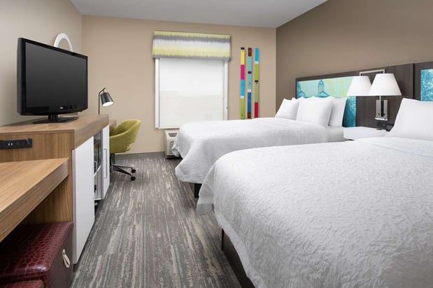 Images Hampton Inn & Suites Lake City