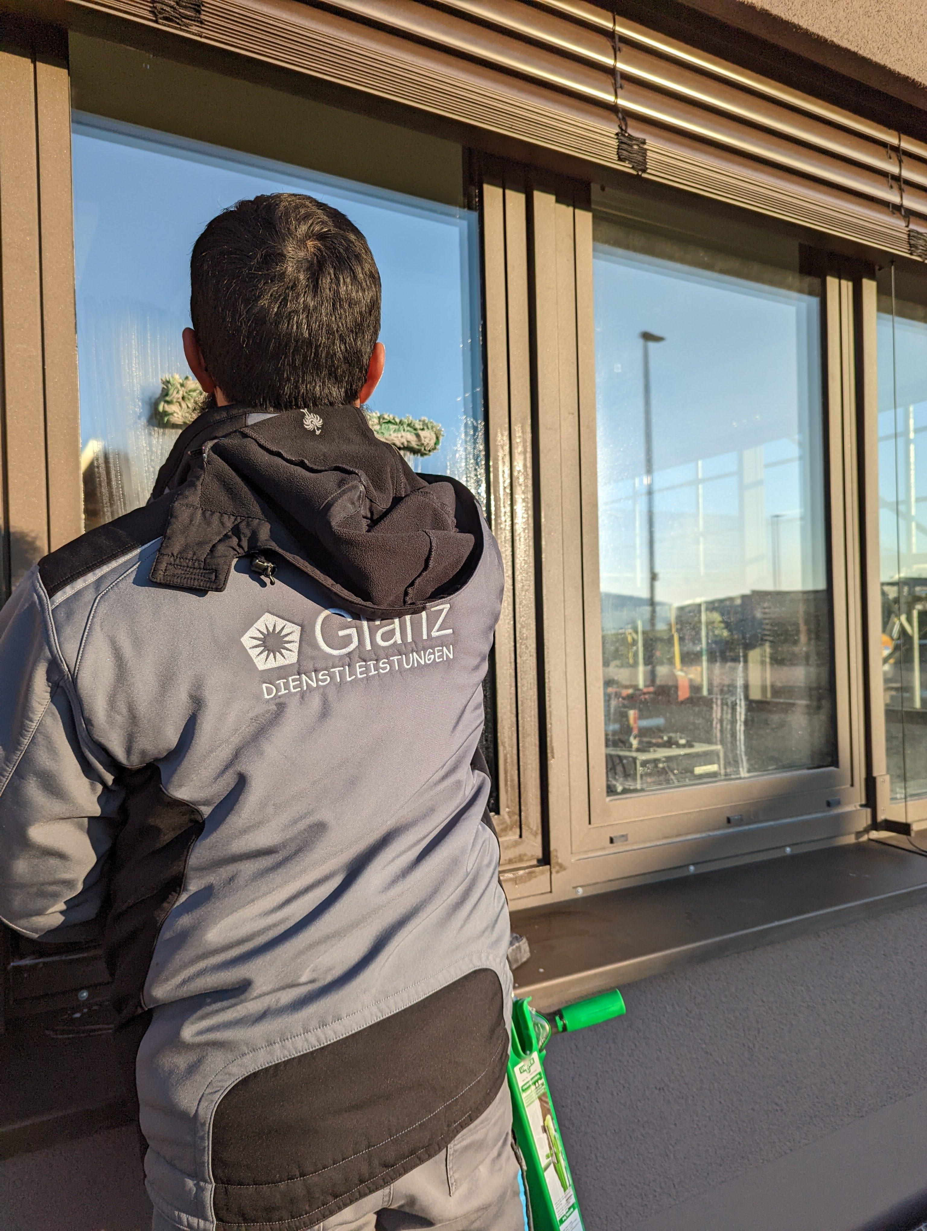 Bild 15 Glanz Dienstleistungen in Koblenz