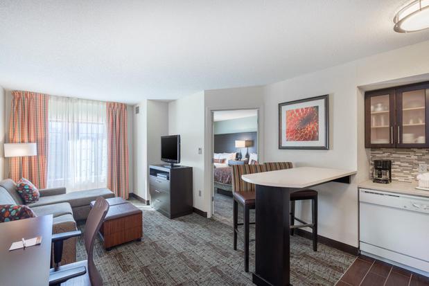Images Staybridge Suites Wilmington-Newark by IHG