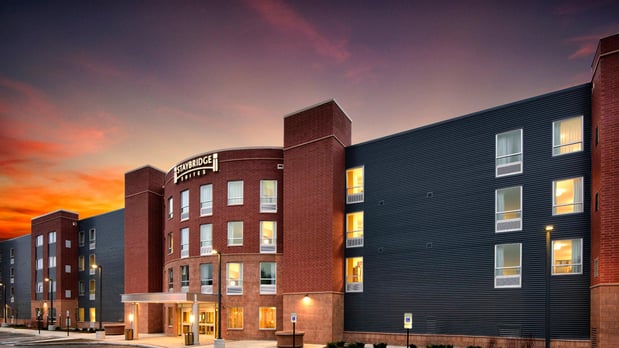 Images Staybridge Suites Marquette by IHG