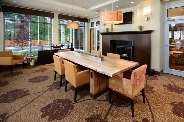 Images Hilton Garden Inn Greensboro Airport
