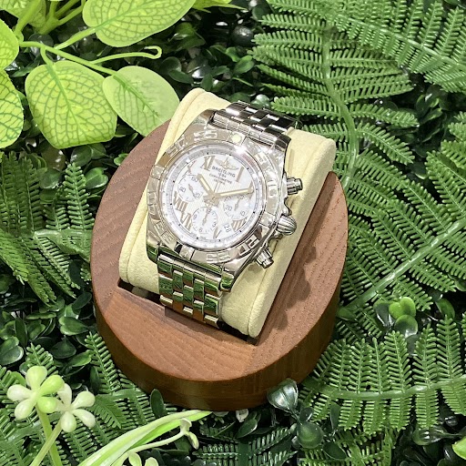 Images KOMEHYO（コメ兵）買取センターアミュプラザ鹿児島