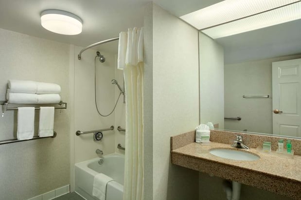 Images Homewood Suites by Hilton Falls Church - I-495 @ Rt. 50