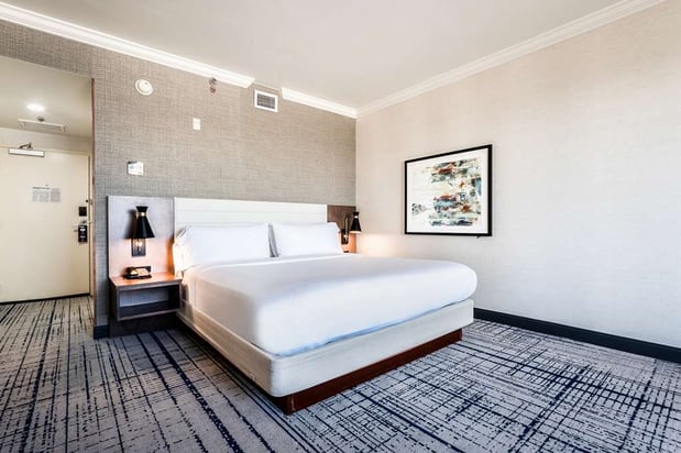 Images DoubleTree by Hilton South Charlotte Tyvola