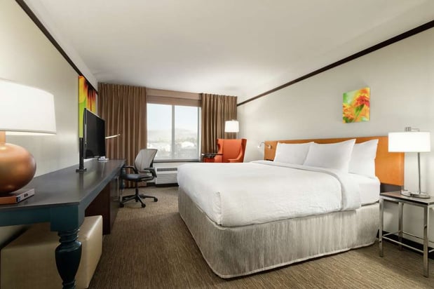 Images Hilton Garden Inn Medford