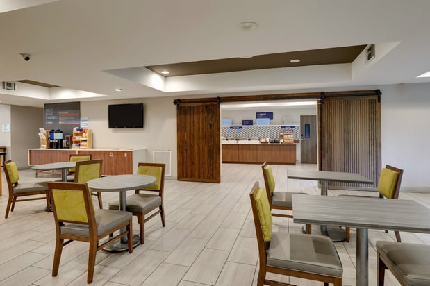 Images Holiday Inn Express & Suites Orangeburg by IHG