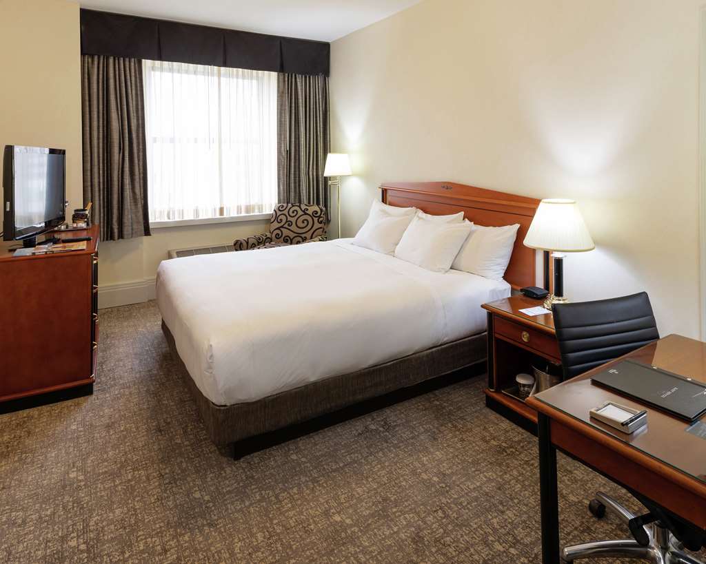 Hilton Cincinnati Netherland Plaza