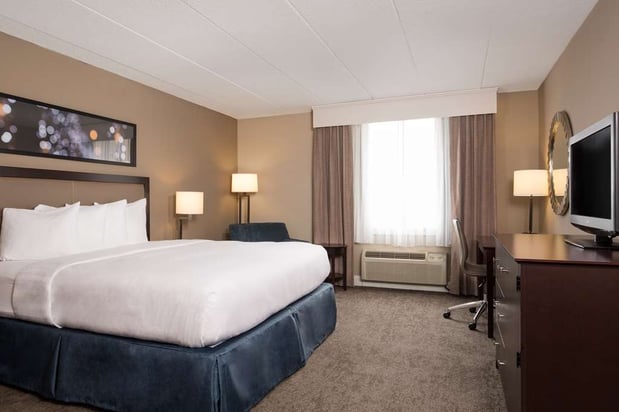 Images DoubleTree by Hilton Hotel Laurel