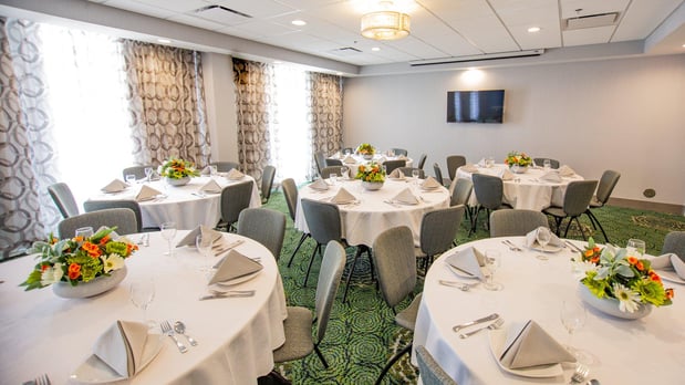 Images Holiday Inn Knoxville N - Merchant Drive by IHG