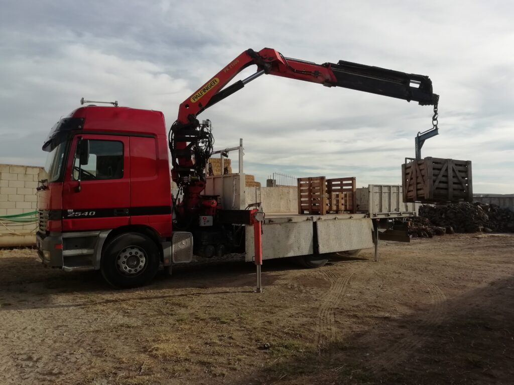 Images Transportes Y Grúas Paco Vicente