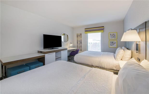 Images Hampton Inn & Suites Raleigh-Durham Airport-Brier Creek