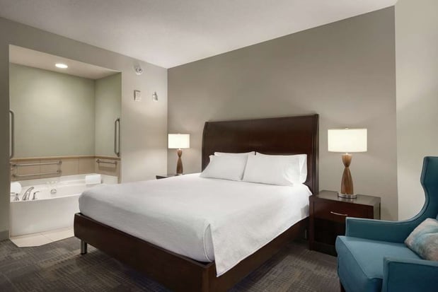Images Hilton Garden Inn Minneapolis Downtown