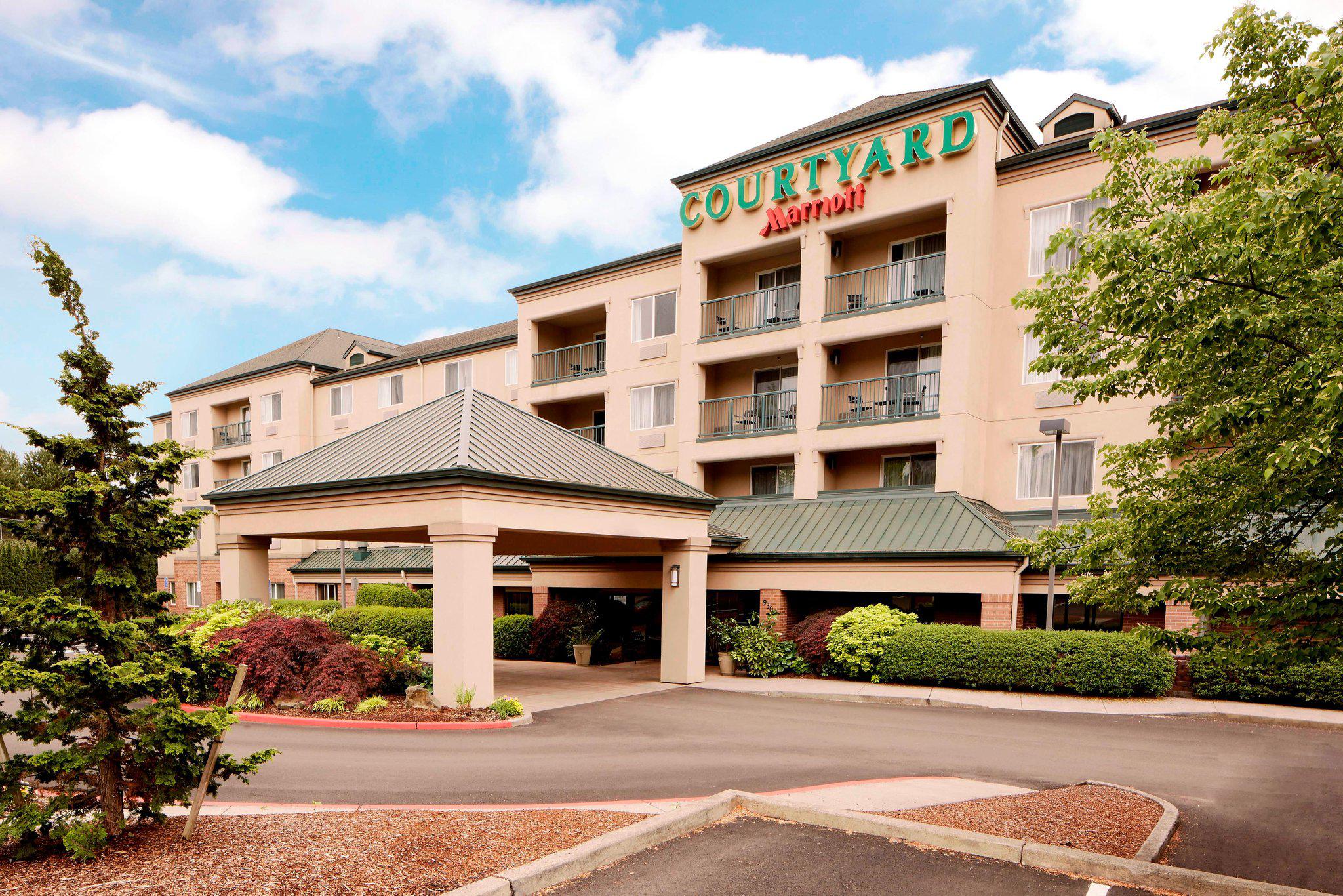 Courtyard by Marriott Portland Southeast/Clackamas in Clackamas, OR