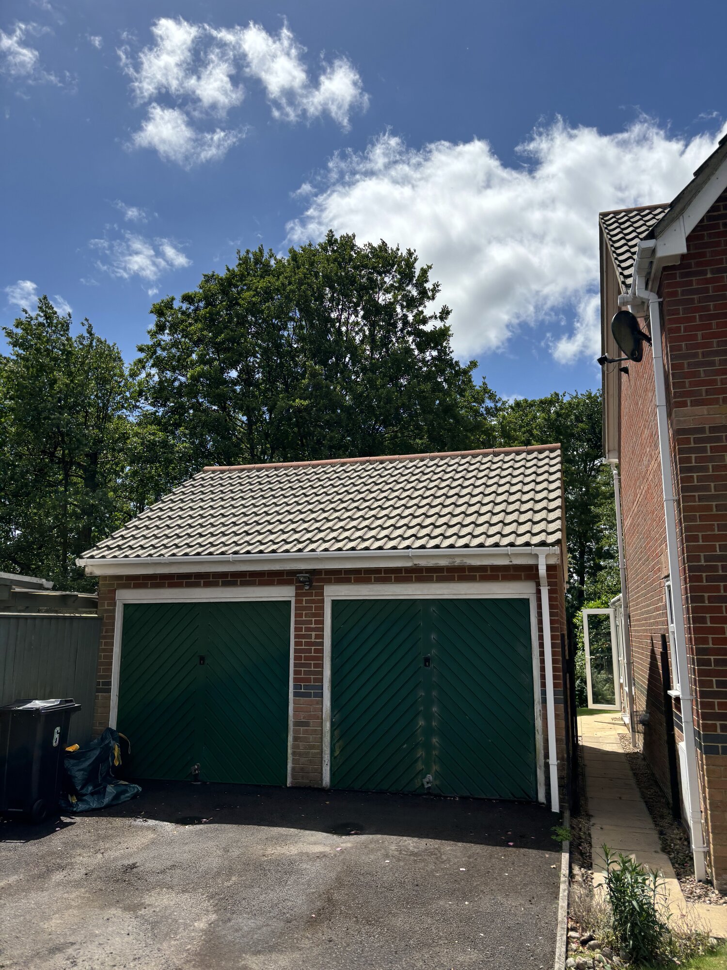 Images MM Roof Cleaning Services (MMRCS)