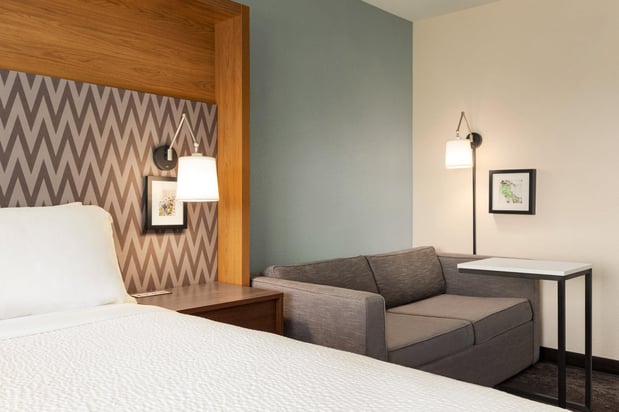Images Holiday Inn Orlando-International Airport by IHG