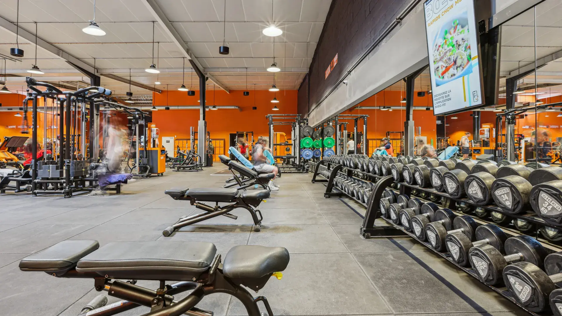 Images Basic-Fit 24/7