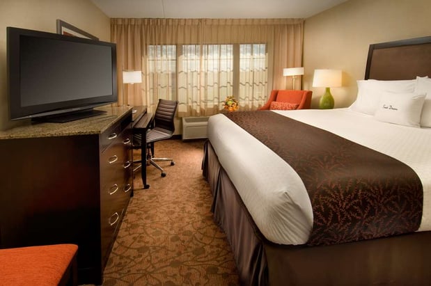 Images DoubleTree by Hilton Hotel Sterling - Dulles Airport