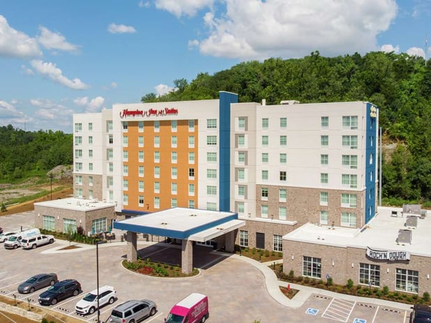 Images Hampton Inn & Suites Nashville North Skyline