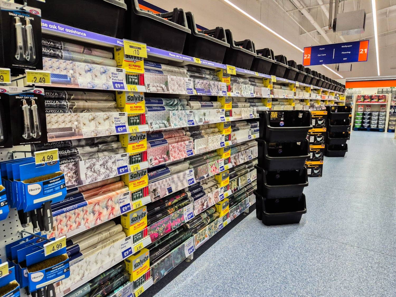 Images B&M Home Store with Garden Centre