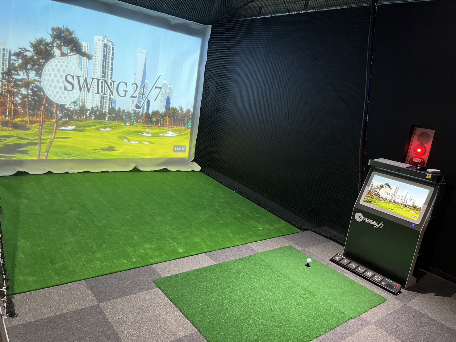 Images インドアゴルフ練習場 SWING24/7 茅場町店