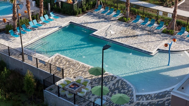 Images Holiday Inn Express & Suites Orlando at Seaworld by IHG