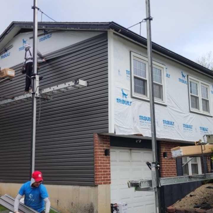 Images Roofing Gurus - Licensed roofing contractors for Roof Replacement & Leak Repair Chicago