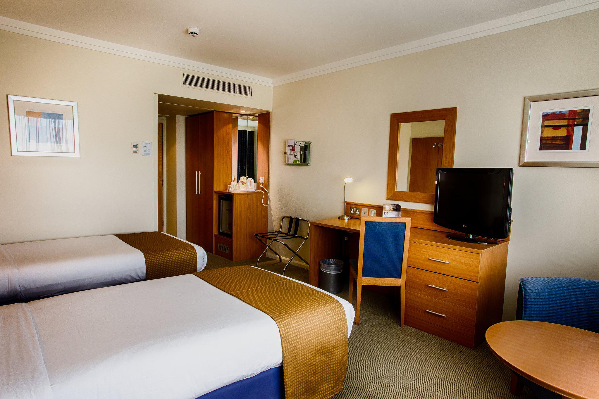 Holiday Inn London - Heathrow M4,JCT.4, an IHG Hotel London 03719 429095