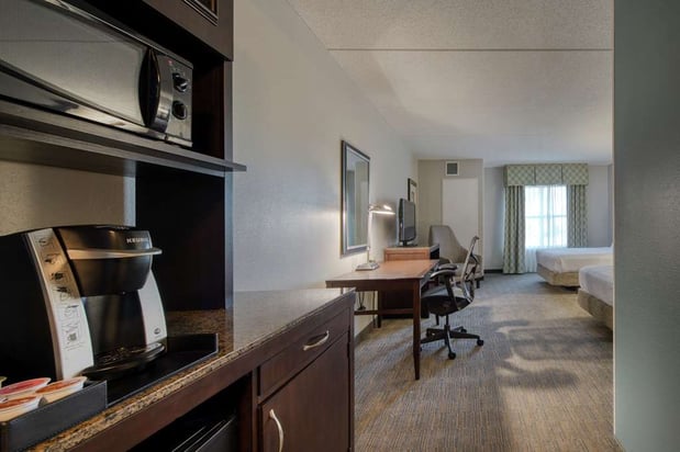 Images Hilton Garden Inn Durham Southpoint