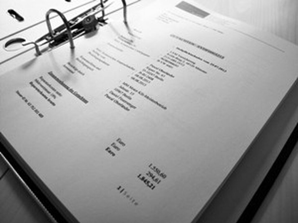 GBDF/ Kfz Gutachter Berlin Mitte D. Feuersenger, Pariser Platz 6A in Berlin