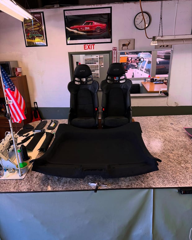Images Mountain View Auto Interiors