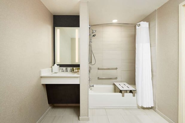 Images Hilton Charlotte Airport