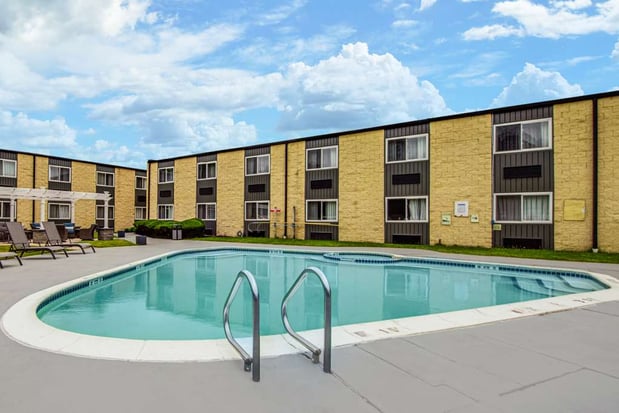 Images SureStay Plus by Best Western McGuire AFB Jackson