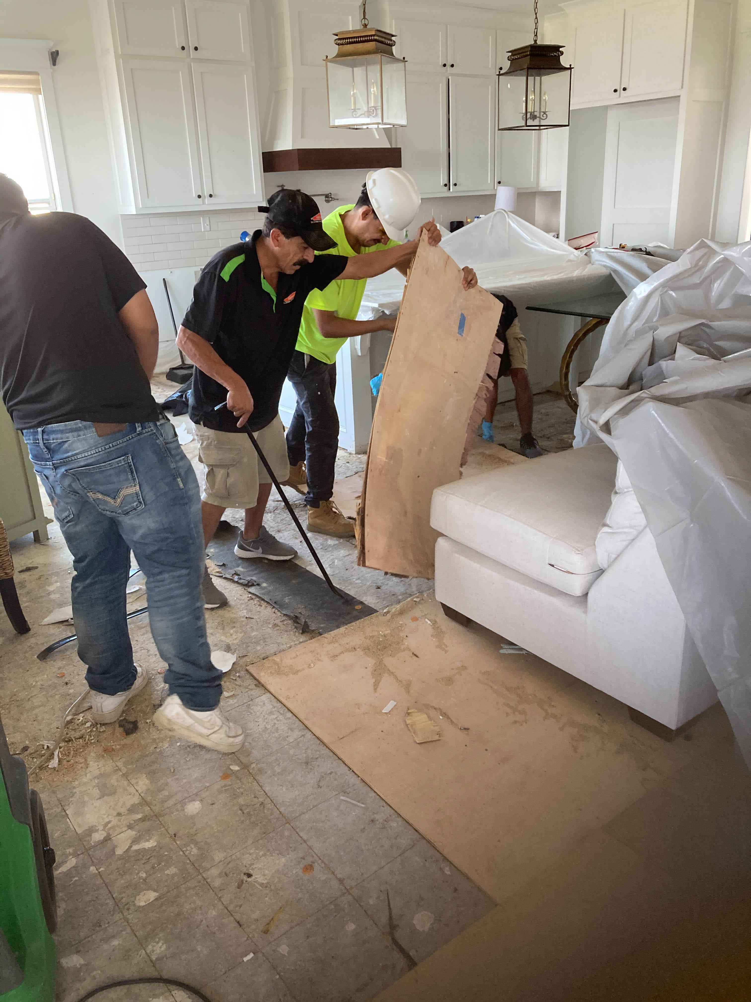 Timely mitigation involves doing everything possible to address damage prior to restoration. Call SERVPRO of South Garland 24/7, 365 for emergency water restoration services.