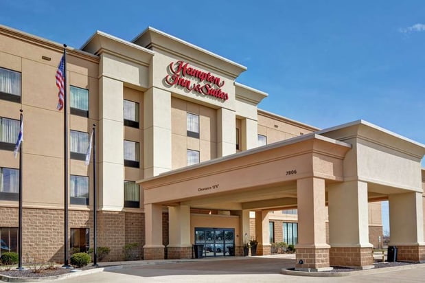 Images Hampton Inn & Suites Peoria at Grand Prairie, IL