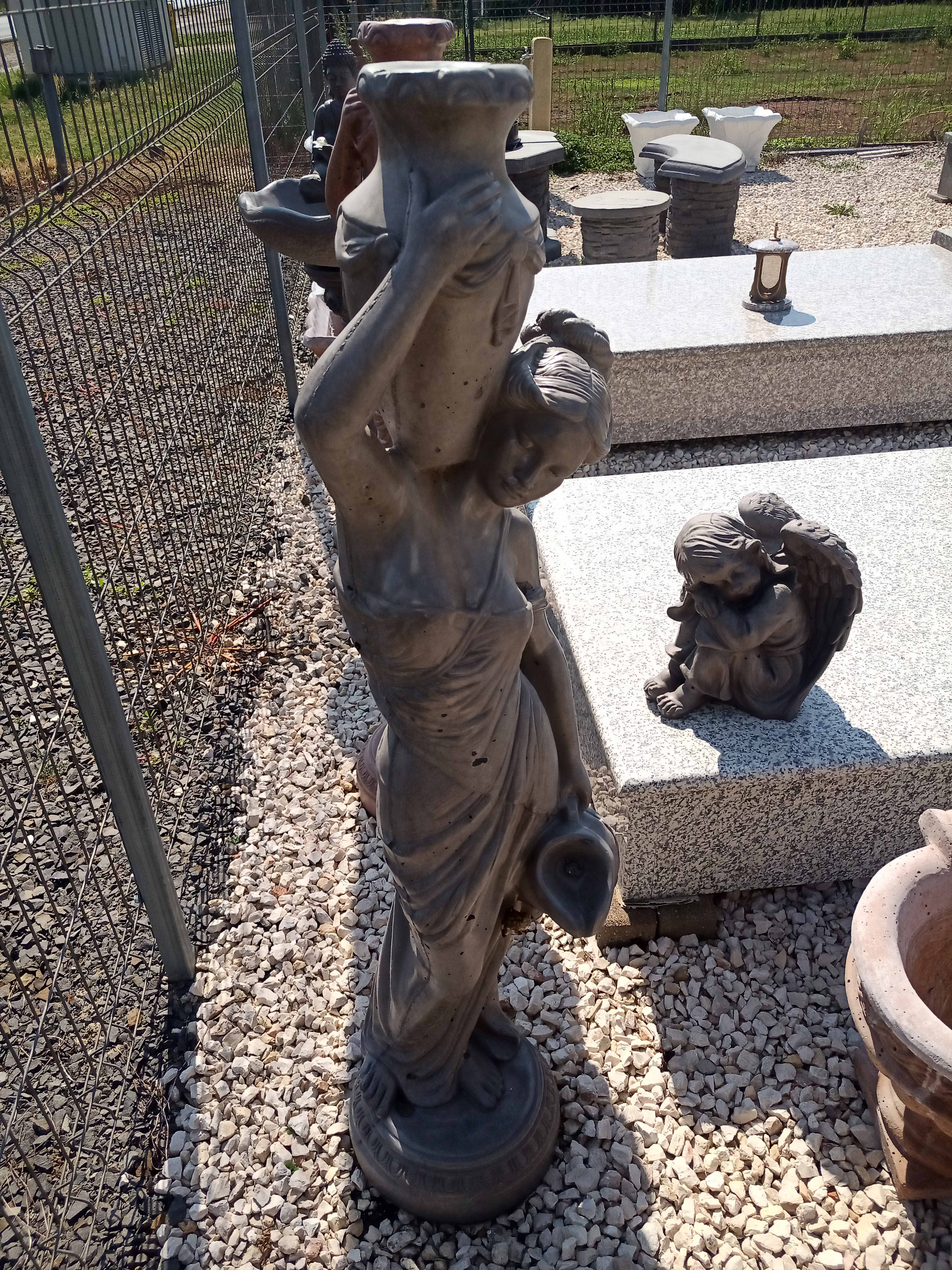 Images VARGA ZOLTÁN KŐFARAGÓ-MŰKŐKÉSZÍTŐ